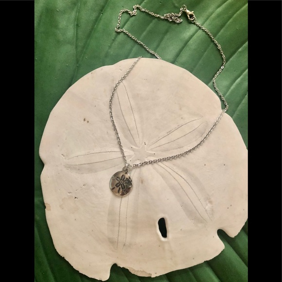 Sand Dollar Charm Silver Tone Coastal Necklace NWT - Picture 2 of 7